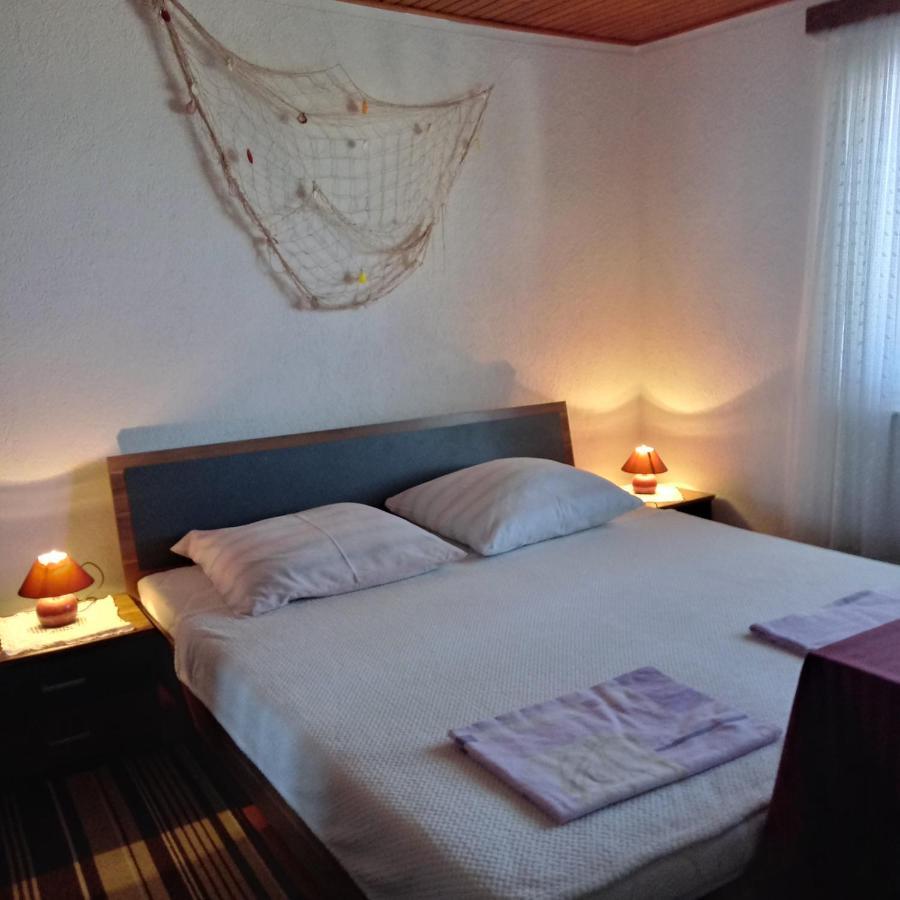 Mikola Apartman Zengg Kültér fotó
